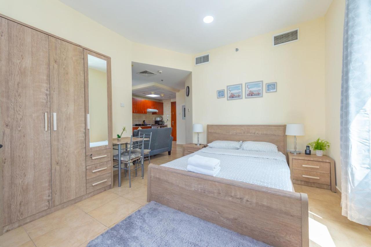 Luxury Escapes - Modern Budget Studio With Balcony In Jlt! Dubai Exterior foto